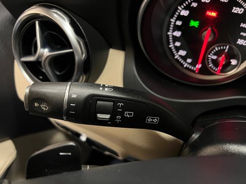 Used 2018 Mercedes-Benz GLA 250 SEDAN image 20