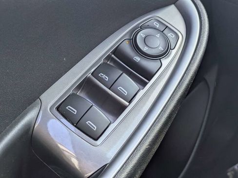 Used 2024 Chevrolet Malibu LT image 20