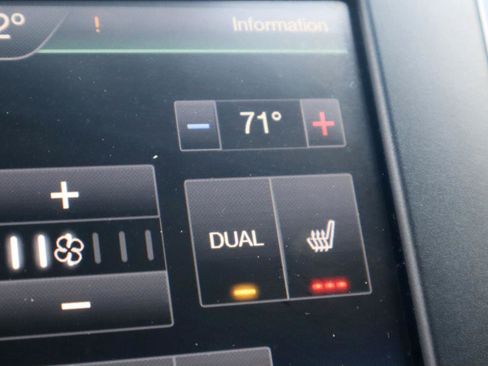 Used 2016 Ford Fusion SE w/ Equipment Group 202A image 73