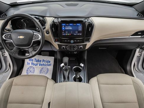 Used 2023 Chevrolet Traverse LT AWD/4WD image 21