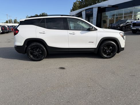 Used 2023 GMC Terrain AT4 w/ Infotainment Package II AWD/4WD image 21