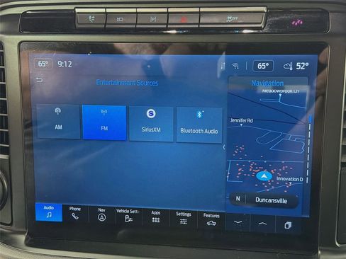 Used 2024 Ford F150 Platinum image 14