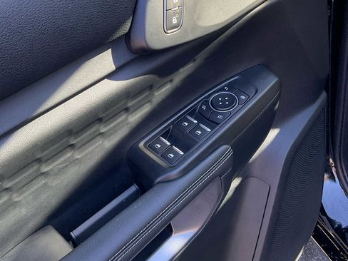 Used 2025 Ford Ranger XLT w/ Advanced Towing Package image 17