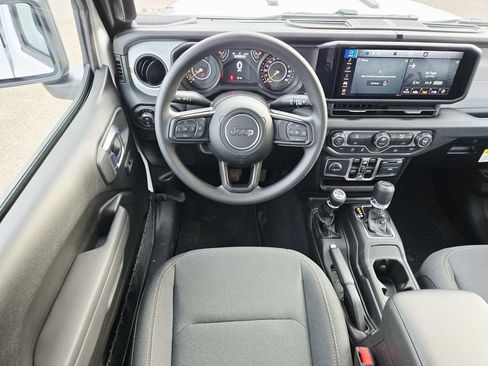 New 2026 Jeep Gladiator Sport image 10