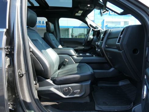 Used 2020 Ford Expedition Limited w/ Special Edition Package AWD/4WD image 14