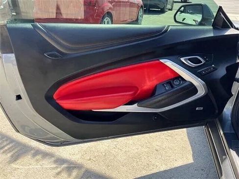Used 2020 Chevrolet Camaro LT w/ RS Package RWD image 15