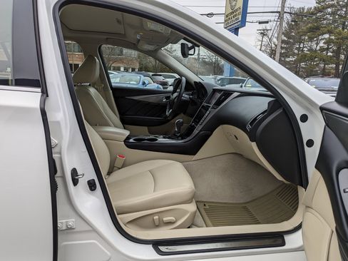 Used 2015 INFINITI Q50 Premium w/ Navigation Package image 27