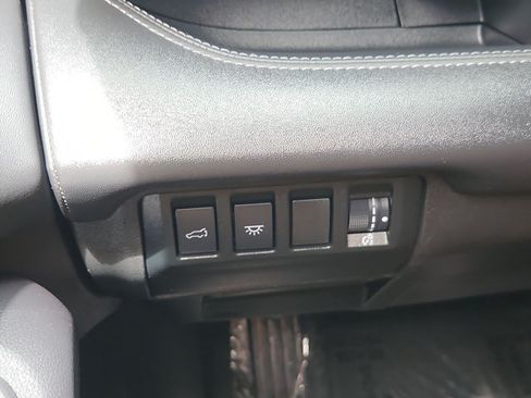 Used 2023 Subaru Ascent Touring AWD/4WD image 17
