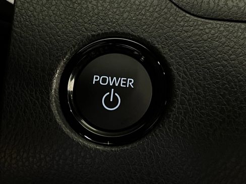 Used 2026 Toyota Camry SE w/ Convenience Package FWD image 20