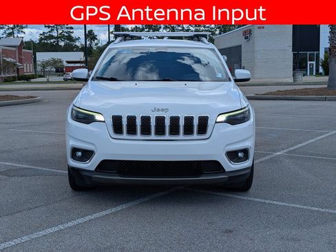 Used 2019 Jeep Cherokee Limited FWD image 9
