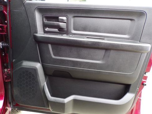 Used 2018 RAM 1500 Express image 20