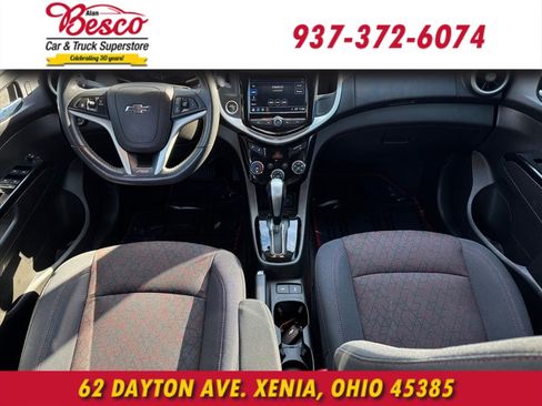 Used 2018 Chevrolet Sonic LT w/ Convenience Package image 8
