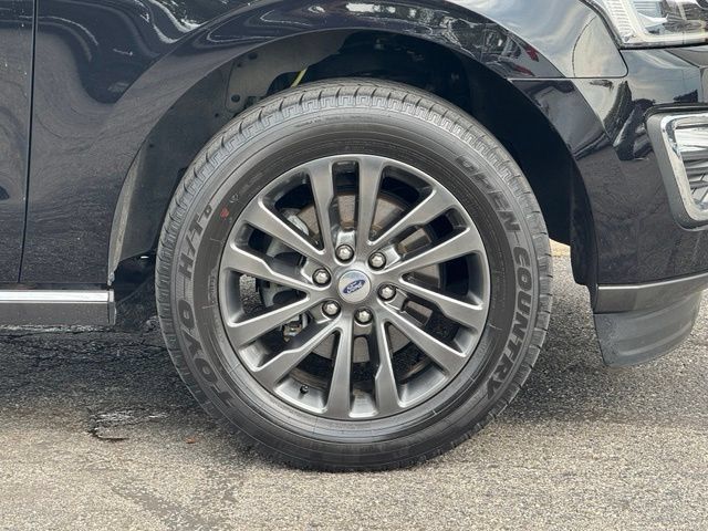 Used 2021 Ford Expedition Limited AWD/4WD image 3