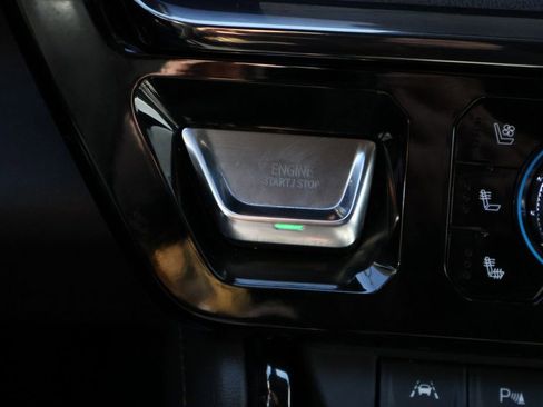 Used 2022 GMC Sierra 1500 AT4 w/ AT4 Premium Package image 35