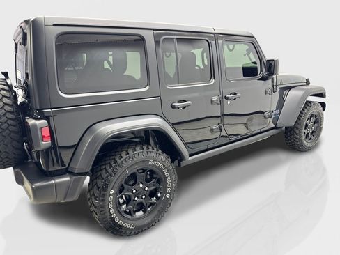 Used 2023 Jeep Wrangler Unlimited image 13