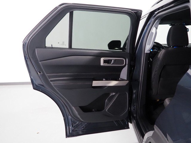Used 2022 Ford Explorer XLT RWD image 53