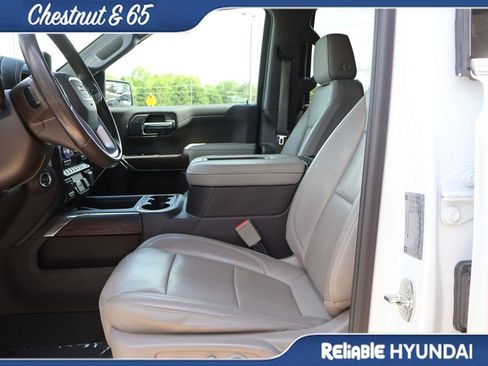 Used 2019 GMC Sierra 1500 SLT w/ SLT Premium Plus Package AWD/4WD image 23