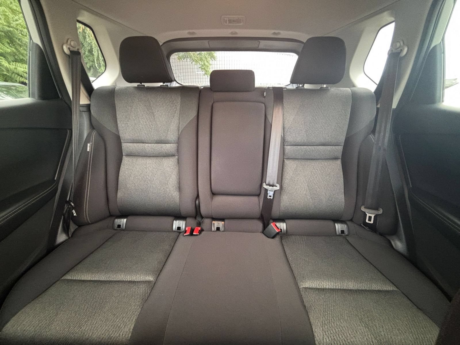 Used 2025 Nissan Rogue SV AWD/4WD image 37