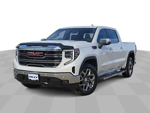 Used 2024 GMC Sierra 1500 SLT w/ SLT Premium Plus Package image 4