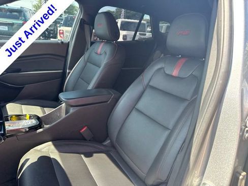 Used 2025 Chevrolet Trax RS FWD image 9