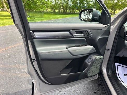 Used 2026 GMC Terrain AT4 w/ Technology Package II AWD/4WD image 14