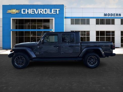 Used 2020 Jeep Gladiator Overland w/ Trailer Tow Package image 2