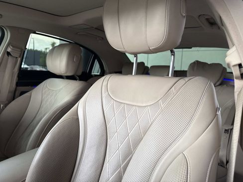 Used 2017 Mercedes-Benz S 550 4MATIC Sedan image 22
