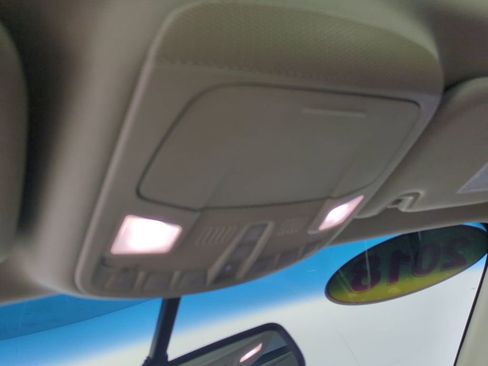 Used 2018 Lincoln MKZ Reserve image 23