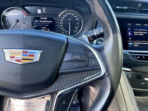 Used 2023 Cadillac XT5 Sportv AWD/4WD image 19