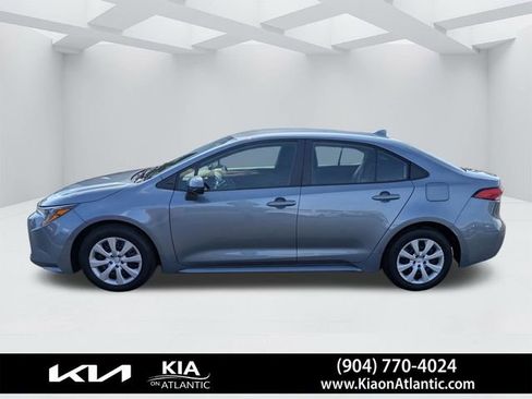 Used 2024 Toyota Corolla LE FWD image 41