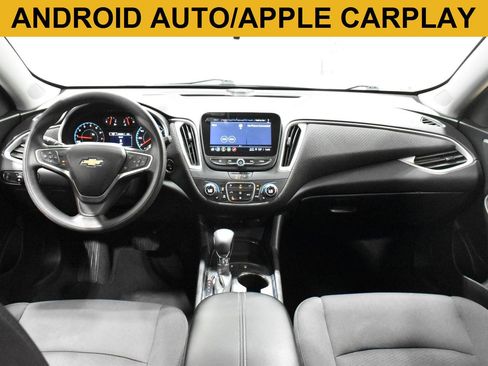 Used 2023 Chevrolet Malibu LT w/ Driver Confidence Package FWD image 2