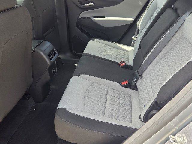 Used 2024 Chevrolet Equinox LS w/ Driver Confidence II Package FWD image 12