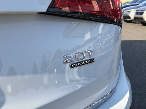 Used 2017 Audi Q5 2.0T Premium Plus w/ Technology Package AWD/4WD image 7