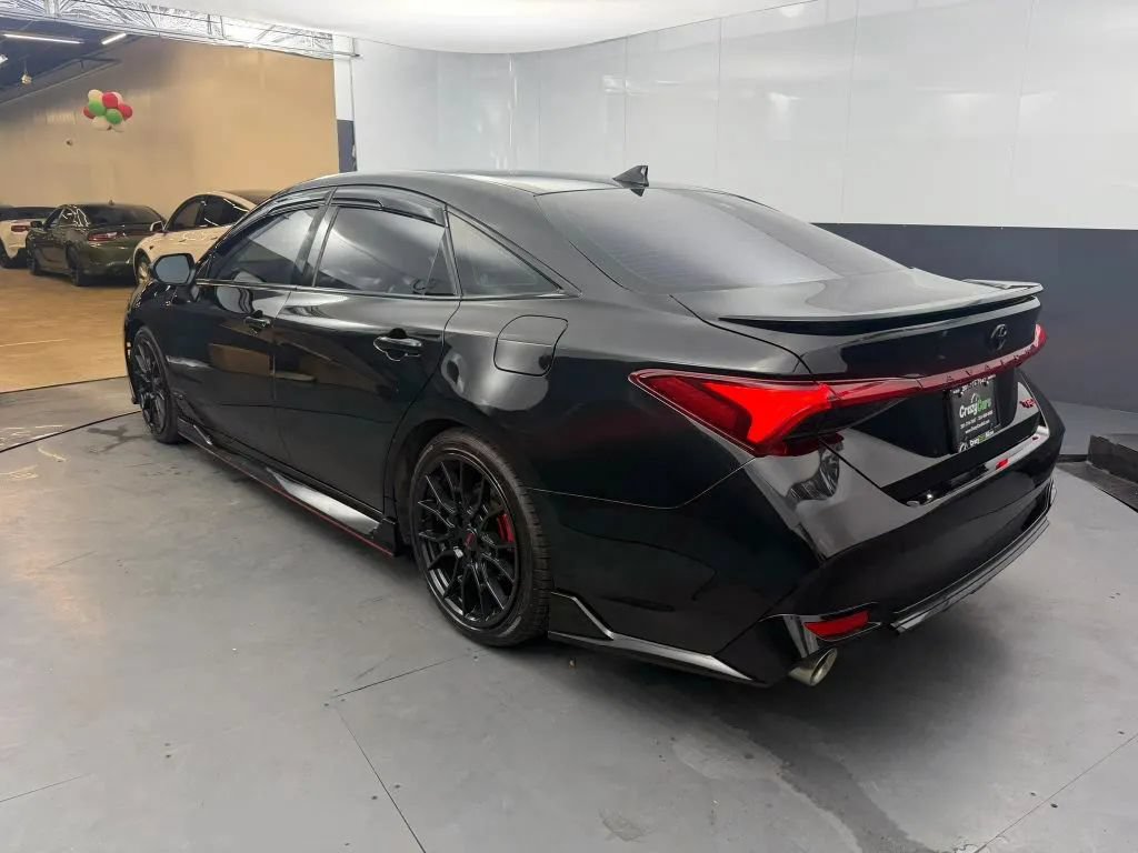 Used 2020 Toyota Avalon TRD FWD image 3
