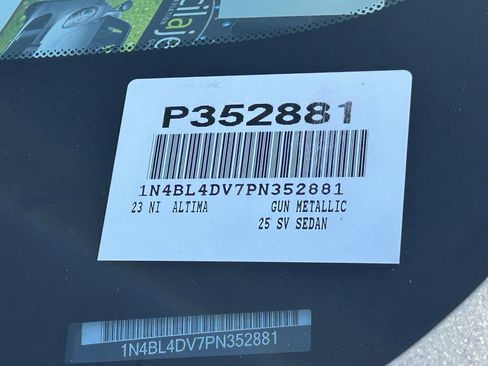 Used 2023 Nissan Altima 2.5 SV image 31