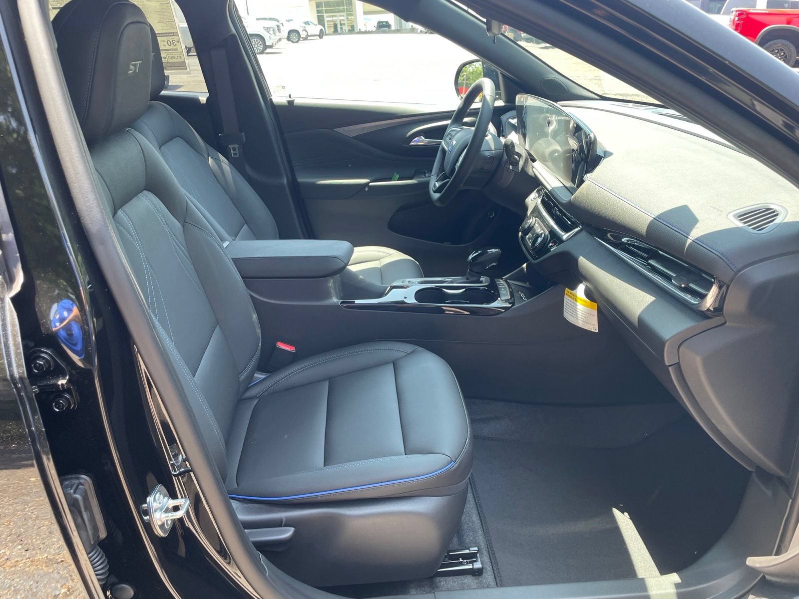 New 2026 Buick Envista Sport Touring w/ Convenience I Package FWD image 35