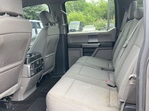 Used 2020 Ford F150 XLT w/ Equipment Group 302A Luxury AWD/4WD image 17