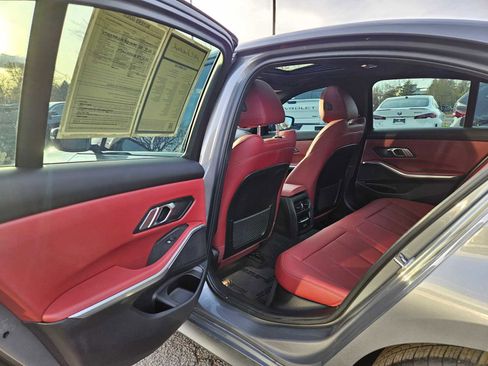 Used 2023 BMW 330i Sedan w/ Driving Assistance Package image 18