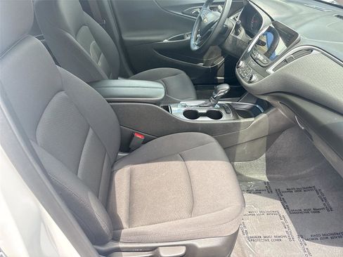 Used 2024 Chevrolet Malibu LT w/ Sport Edition FWD image 27