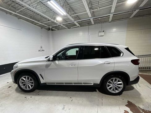 Used 2021 BMW X5 xDrive45e w/ Executive Package AWD/4WD image 3