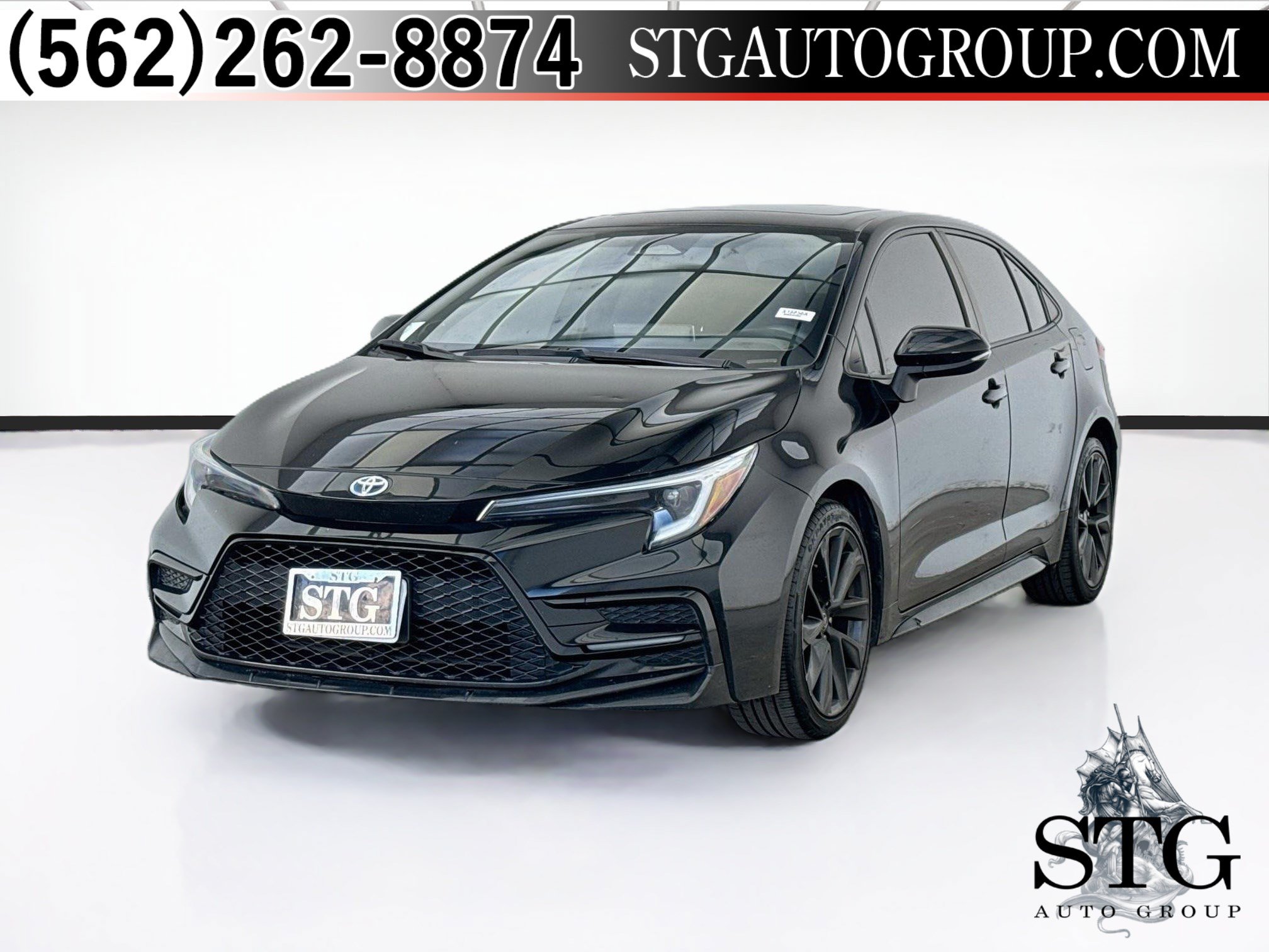 Used 2023 Toyota Corolla SE w/ SE Package FWD image 1