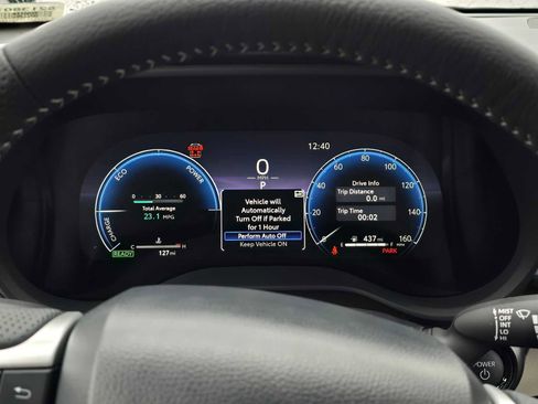 Certified 2025 Toyota Sienna Limited image 26