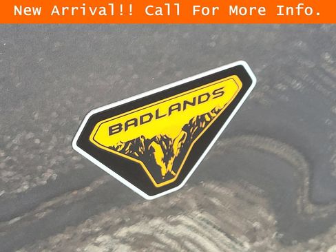 Used 2025 Ford Bronco Sport Badlands w/ Badlands Tech Package AWD/4WD image 11