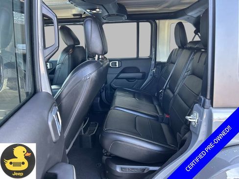 Used 2023 Jeep Wrangler Unlimited Sahara image 14