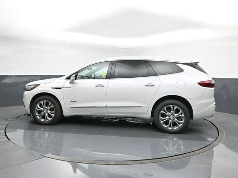 Used 2021 Buick Enclave Avenir w/ Avenir Technology Package image 3