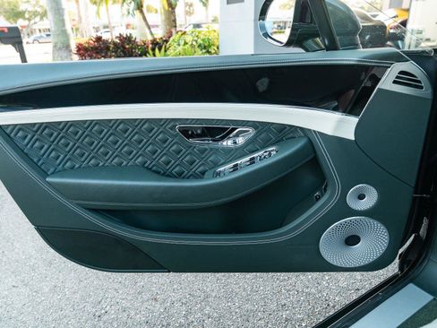 Used 2022 Bentley Continental GT Speed image 37