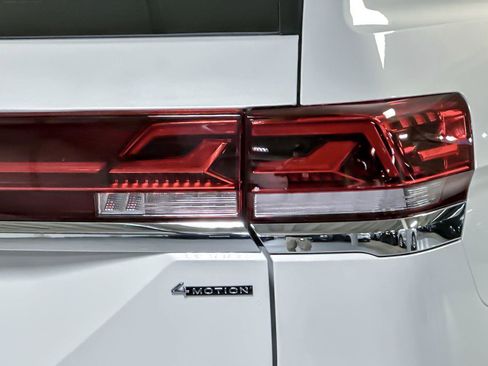 New 2026 Volkswagen Atlas SE image 26