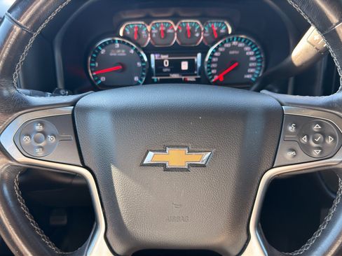 Used 2018 Chevrolet Silverado 1500 LT w/ All Star Edition AWD/4WD image 27