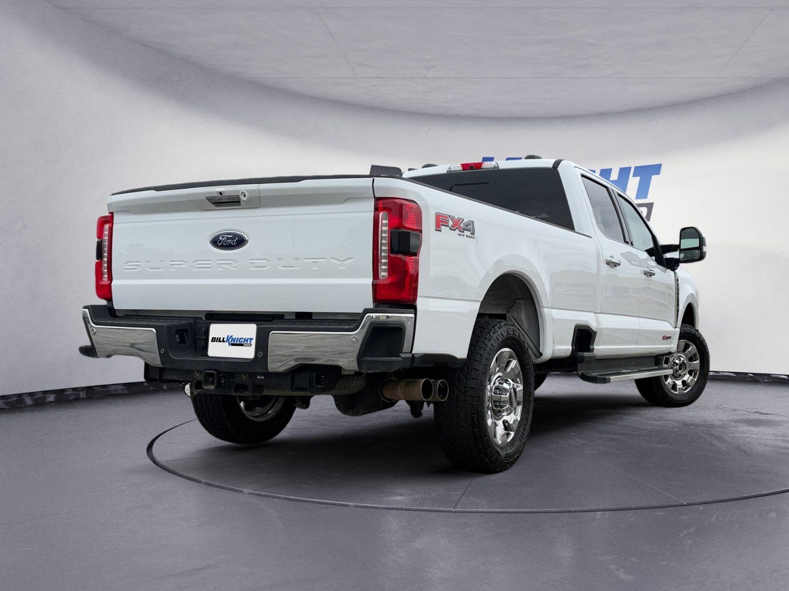 Used 2023 Ford F350 Lariat w/ Chrome Package AWD/4WD image 5