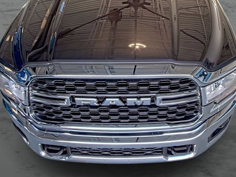 Used 2024 RAM 2500 Big Horn w/ Snow Chief Group image 16